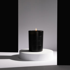 Black Velvet Single-Wick Candle