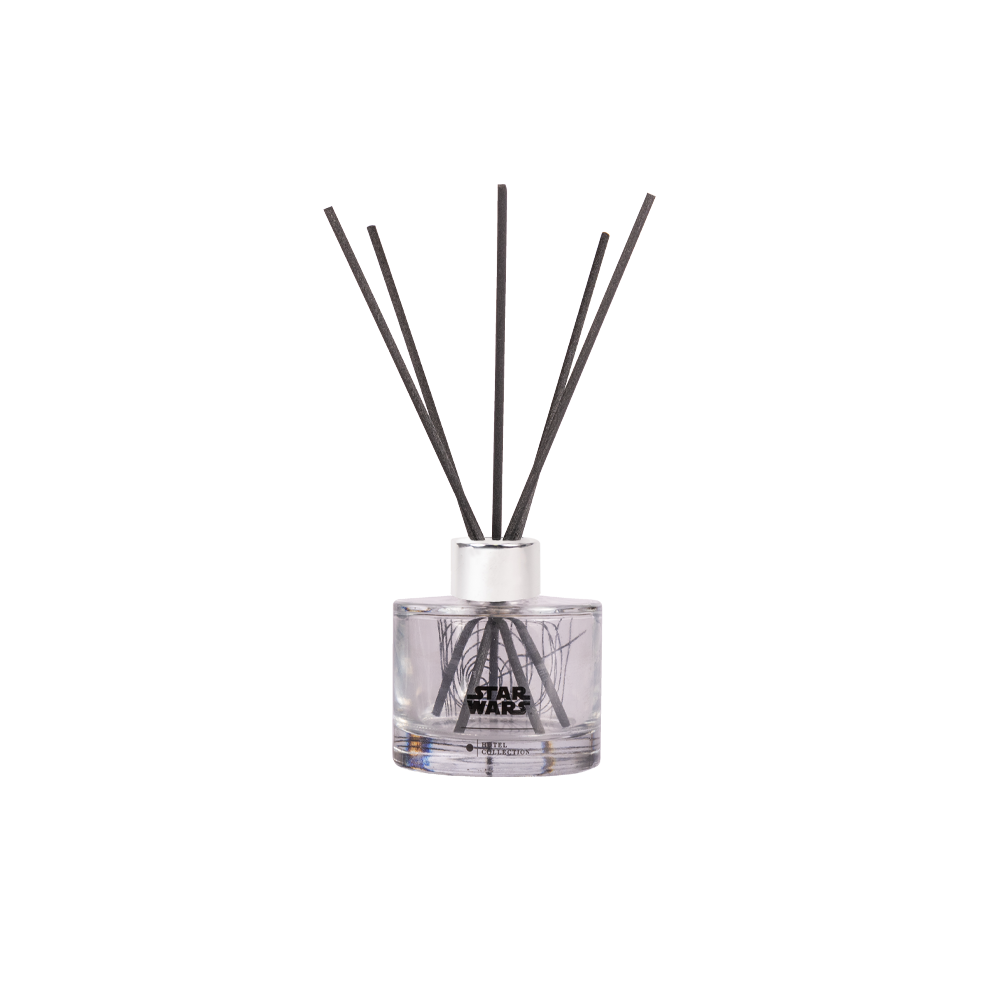 Star Wars Light vs. Dark Side Trio Set featuring a reed diffuser, candle, and room spray. This set blends contrasting fragrances inspired by the balance between light and dark, designed to elevate any space with immersive scents.