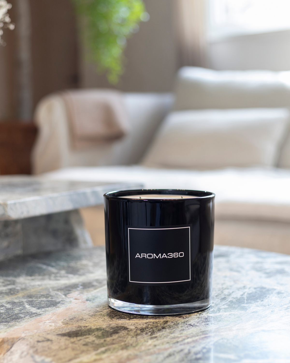 
Invigorating 6-wick Ocean Depths candle with fresh oceanic notes, jasmine, and black pepper. A 55oz candle with a 300-hour burn time, creating a refreshing and restorative ambiance.