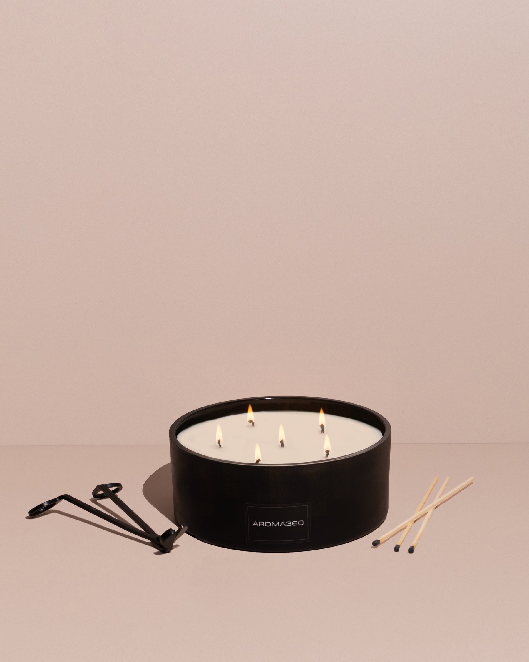 Iris 6-Wick Candle